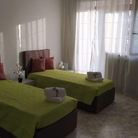 Malias Apartamento Bari Exterior foto
