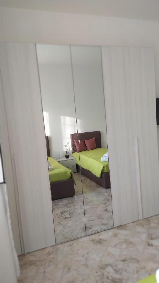 Malias Apartamento Bari Exterior foto
